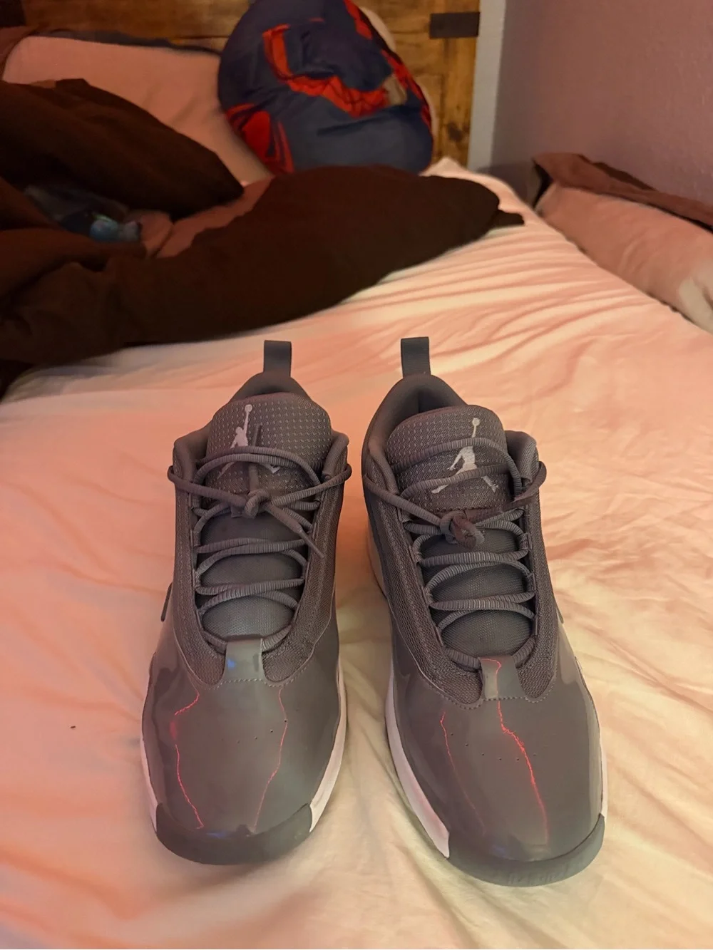 Jordan Gray Low-Top Sneakers